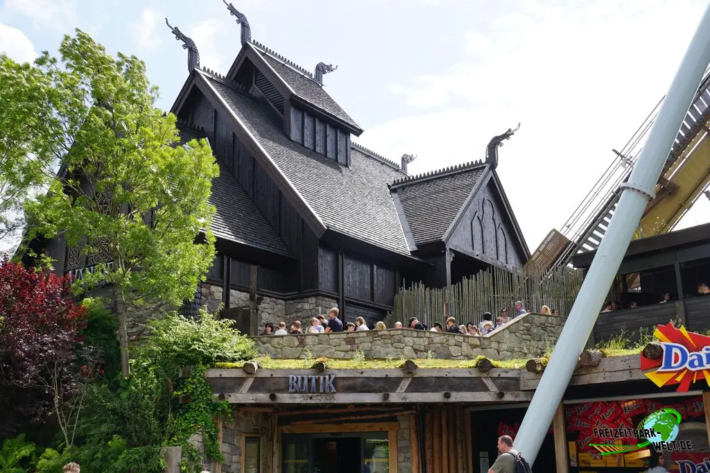 Valkyria im Liseberg - 2024: Die von außen prunkvolle Station von Valkyria