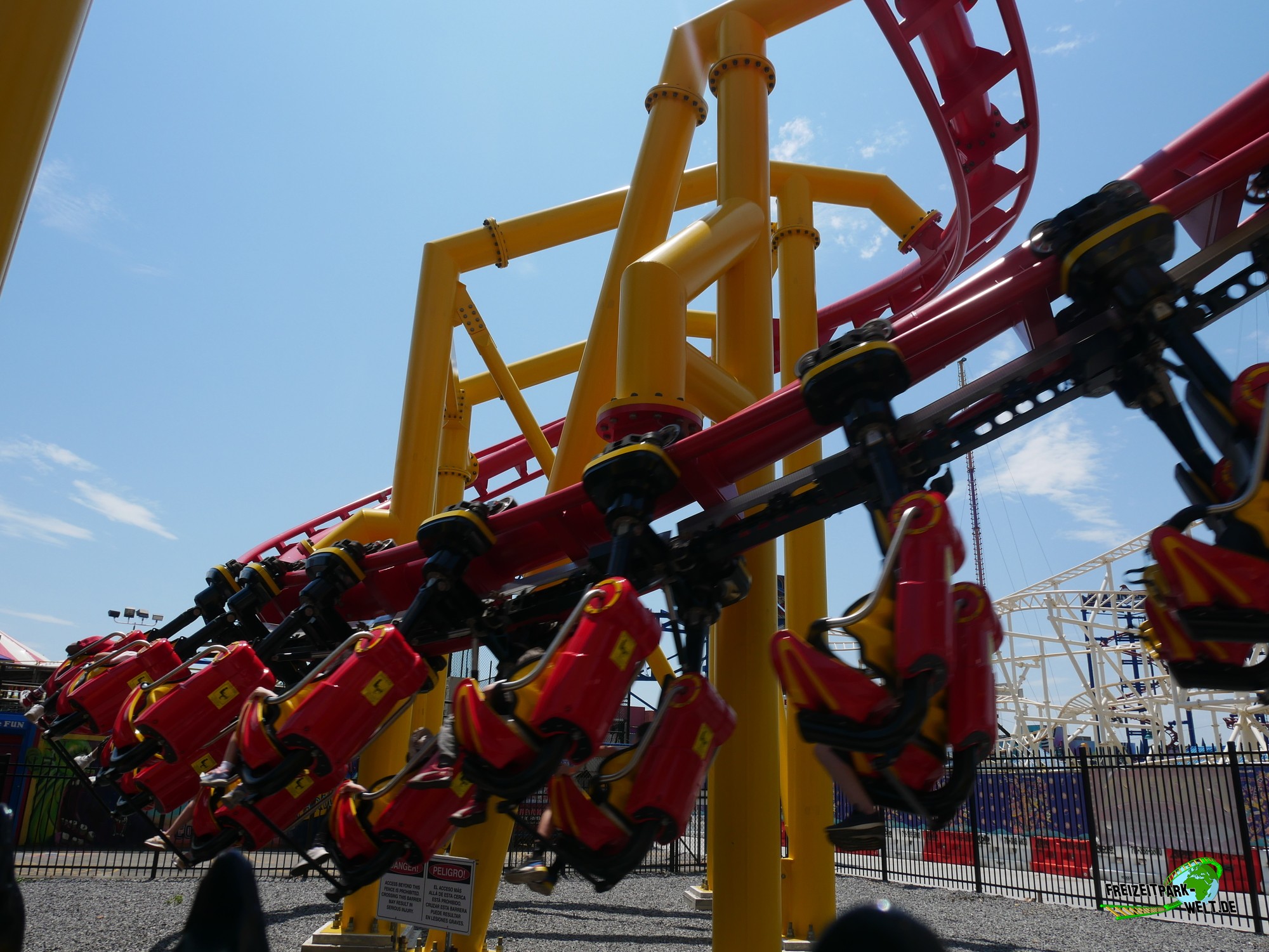 Phoenix Luna Park New York City FreizeitparkWelt.de