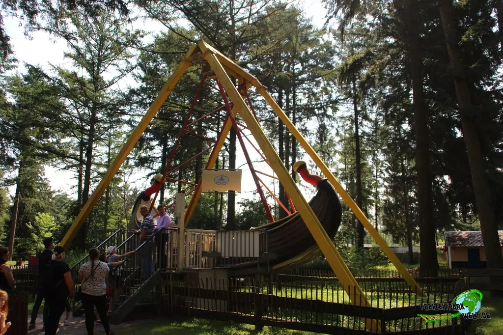 Schiffschaukel im Magic Park Verden - 2021