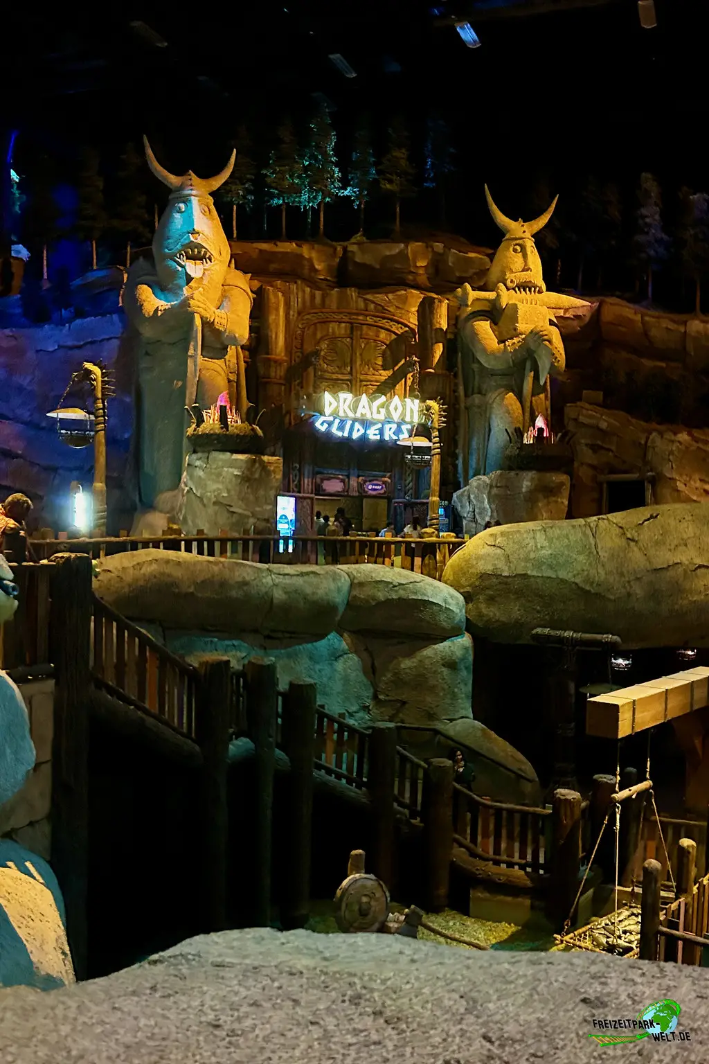 Dragon Gliders im MOTIONGATE Dubai - 2023