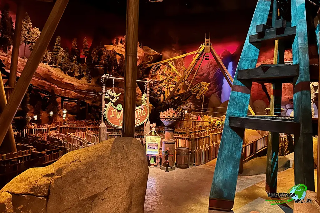 The Swinging Viking im MOTIONGATE Dubai - 2023