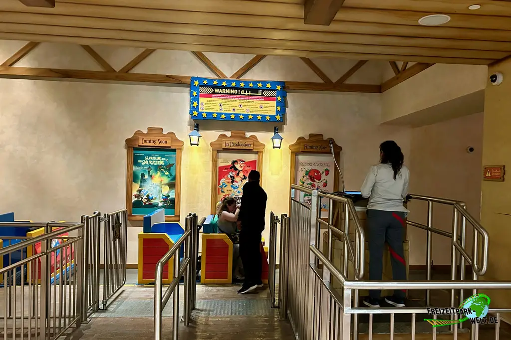 Smurfs Studio Tour im MOTIONGATE Dubai - 2023