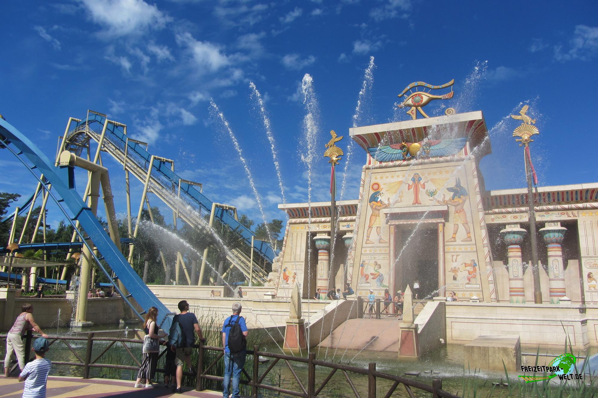 Parc Astérix Highlights & Tipps zum Besuch FreizeitparkWelt.de
