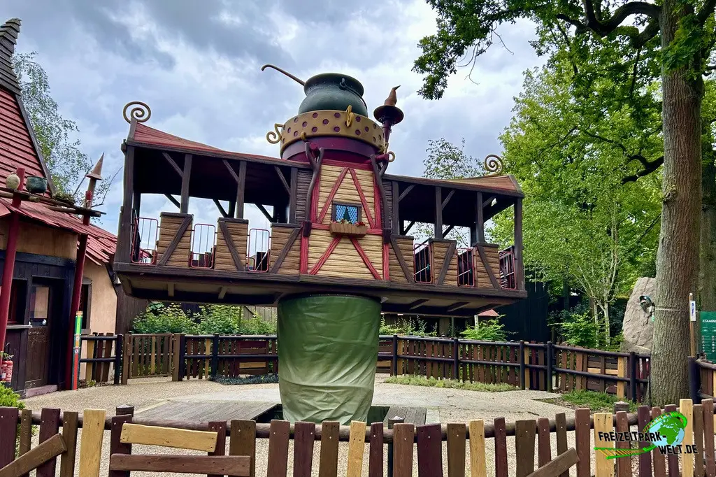 Étamine im Parc Astérix - 2024