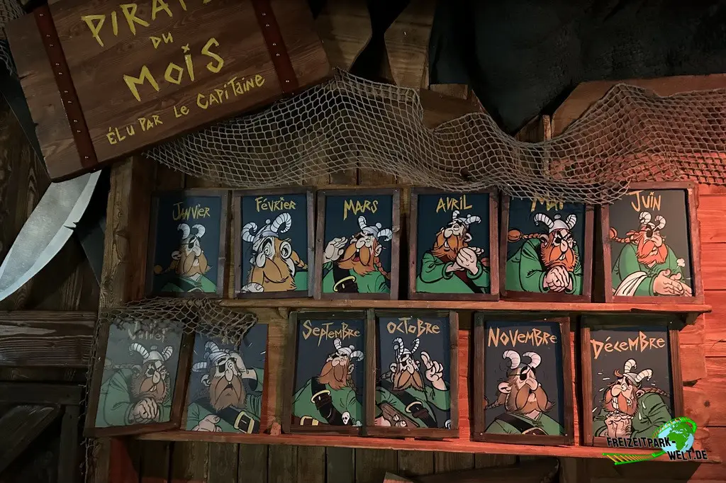 La Revanche des Pirates im Parc Astérix - 2024: Die Queue bietet wieder mal witzige Comic Anspielungen