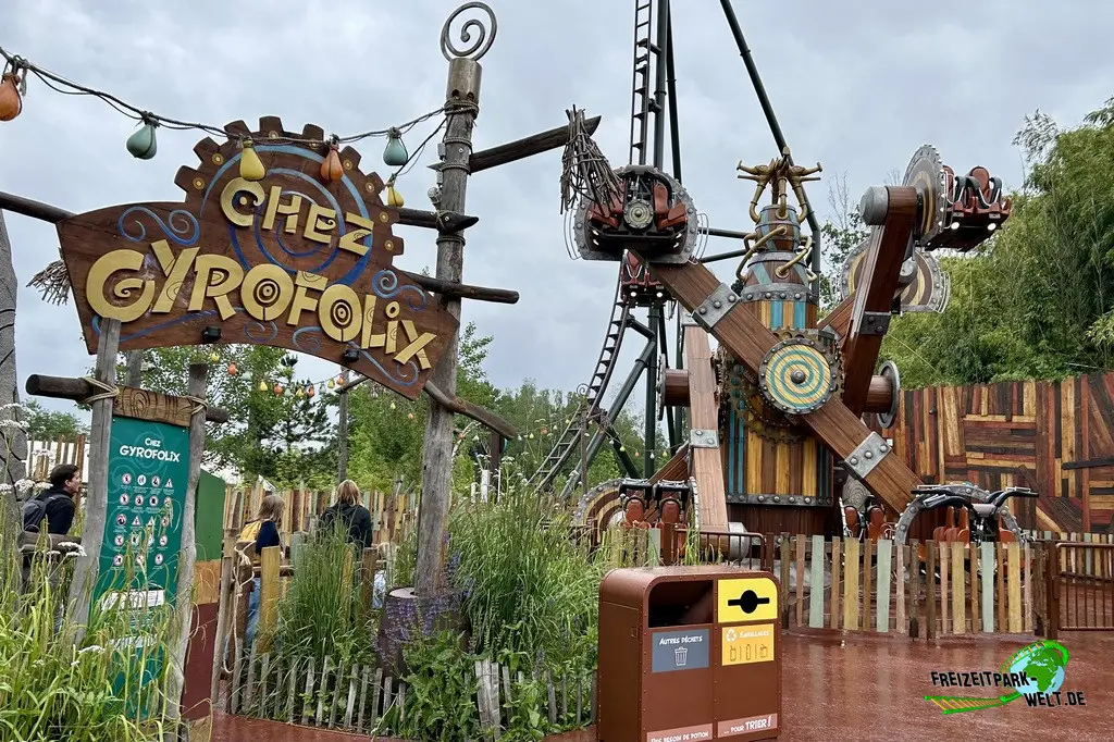 Gyrofolix im Parc Astérix - 2024