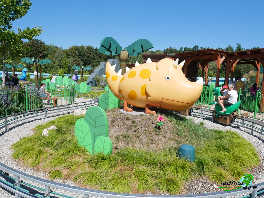 Opi Mümmels Dino Abenteuer im Peppa Pig Park Günzburg - 2026