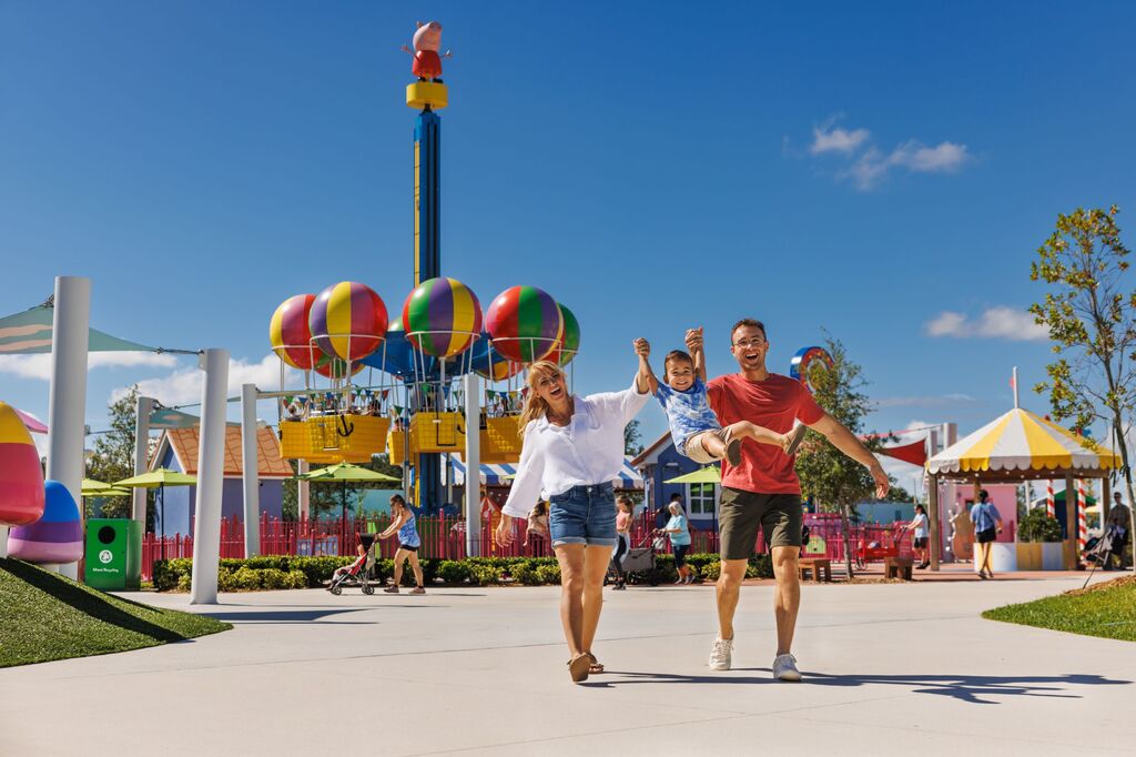 01_peppa_pig_park__kirmes_peppas_ballonfahrt.jpg