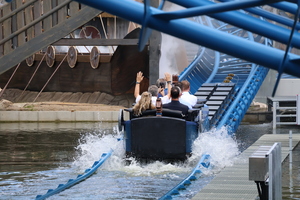 Freizeitpark Plohn eröffnet spektakuläre Wasserachterbahn Dønnervind