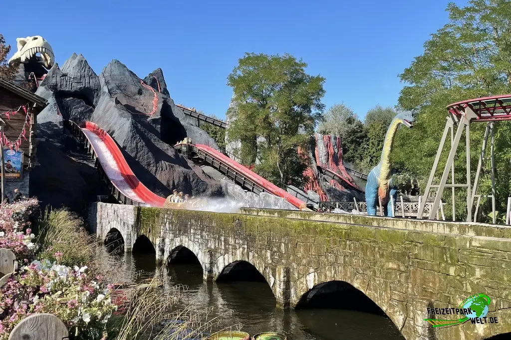 Dino Splash im Plopsaland Belgium - 2021