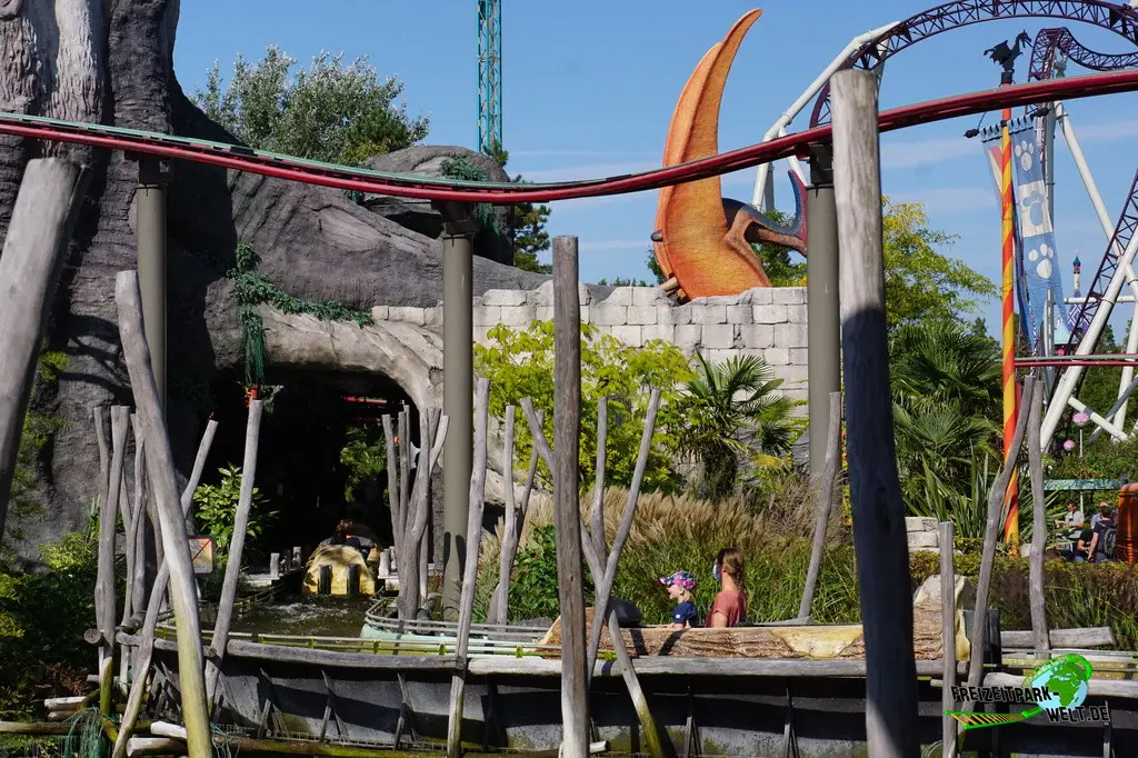 Dino Splash im Plopsaland Belgium - 2021