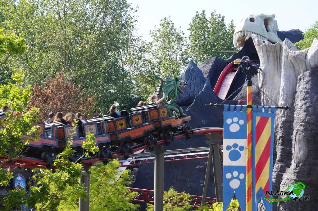 Draconis im Plopsaland Belgium - 2021
