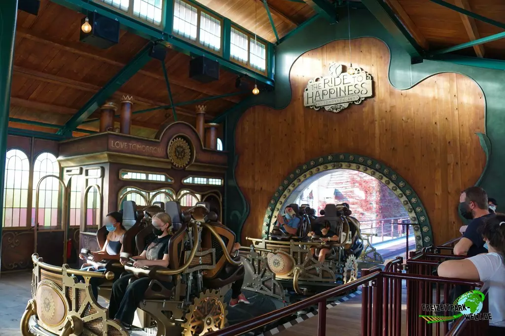 The Ride to Happiness by Tomorrowland im Plopsaland Belgium - 2021