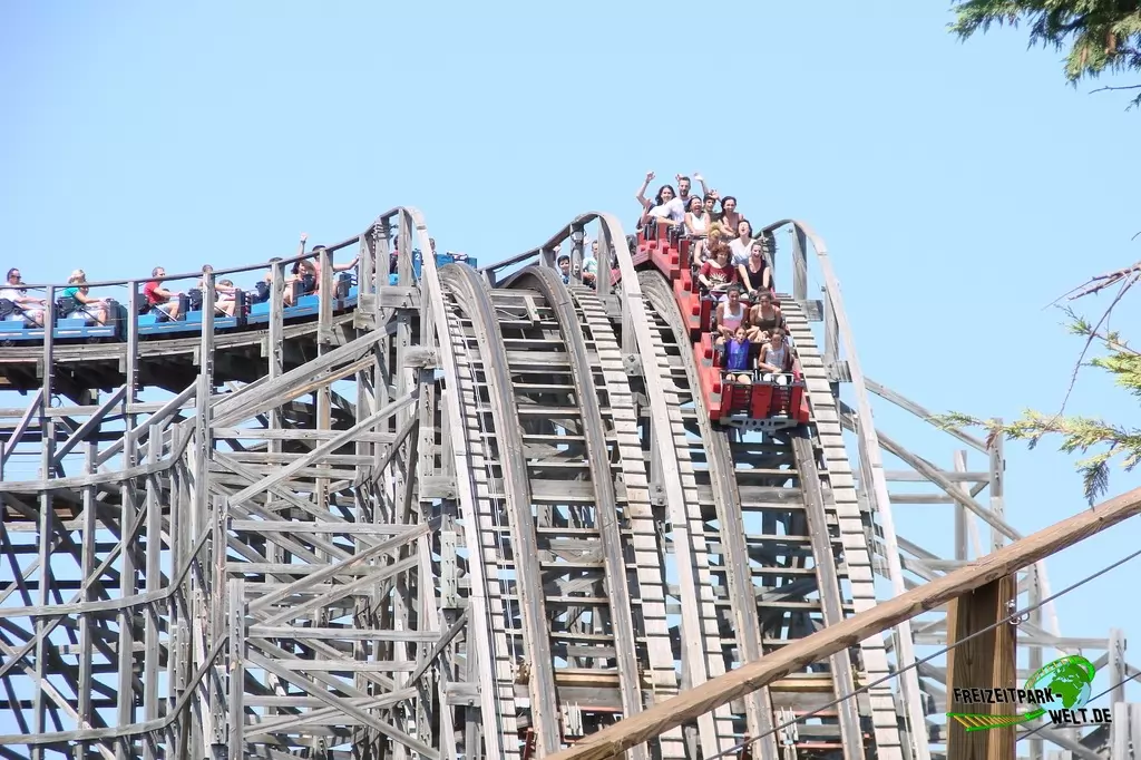 Stampida in Port Aventura - 2015