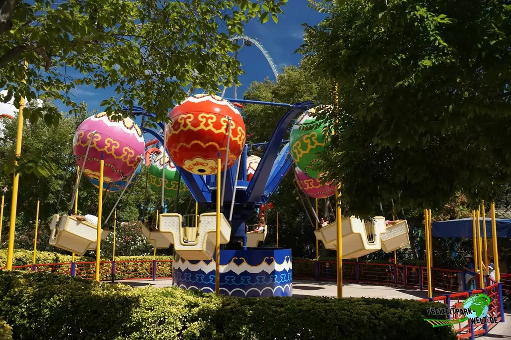 Globos in Port Aventura - 2015