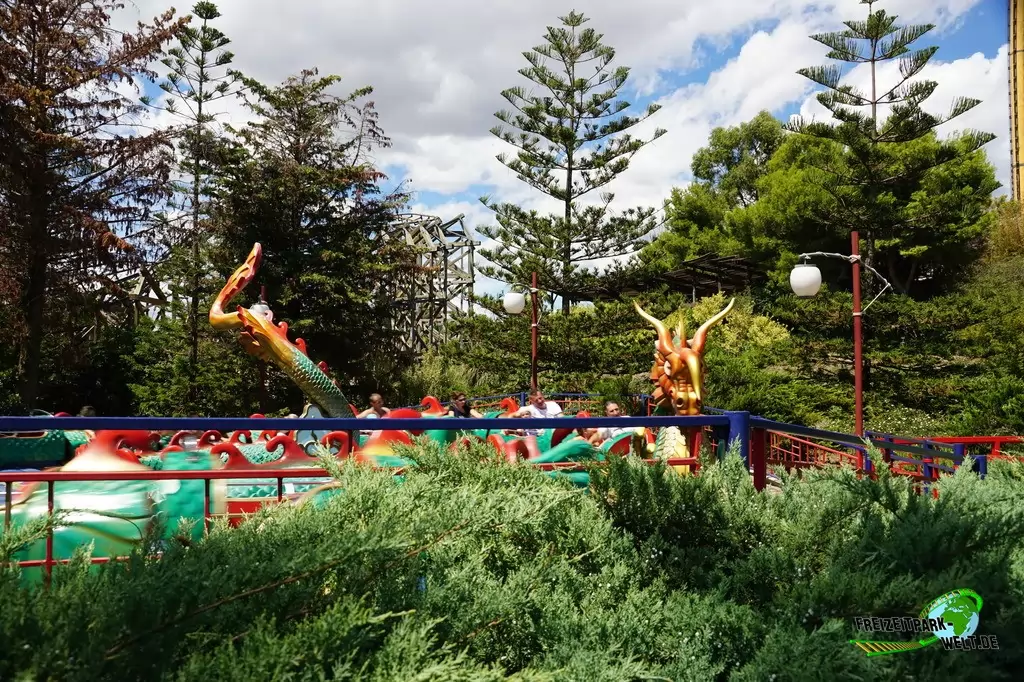 Cobra Imperial in Port Aventura - 2015