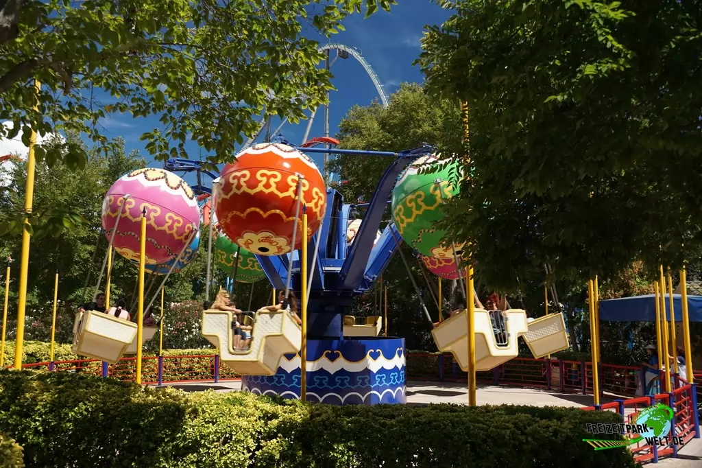 Globos in Port Aventura - 2015