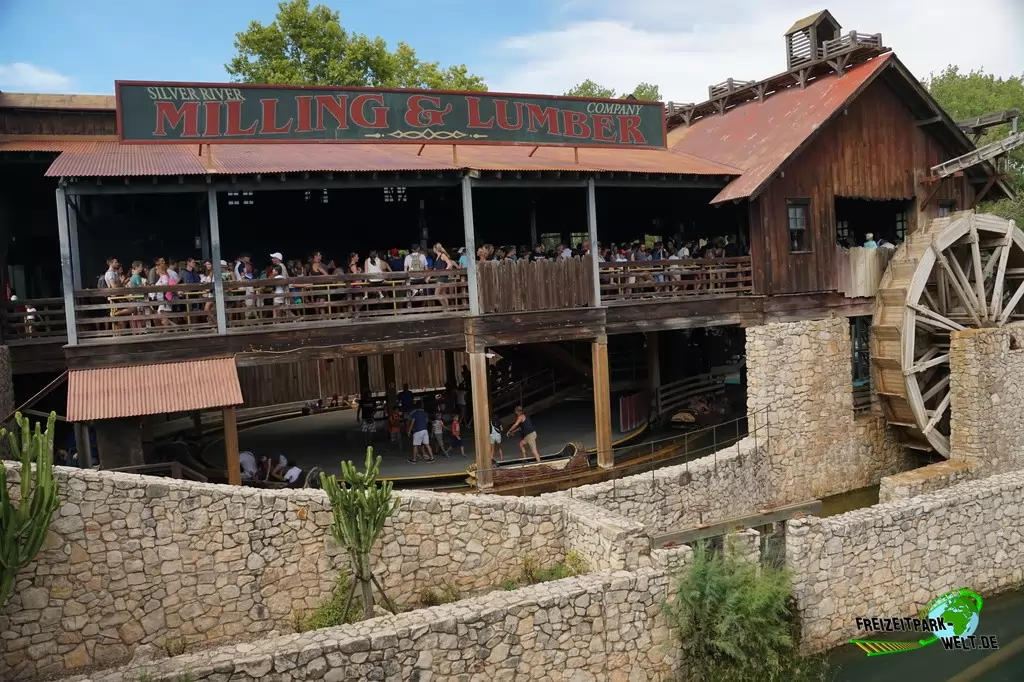 Silver River Flume in Port Aventura - 2015