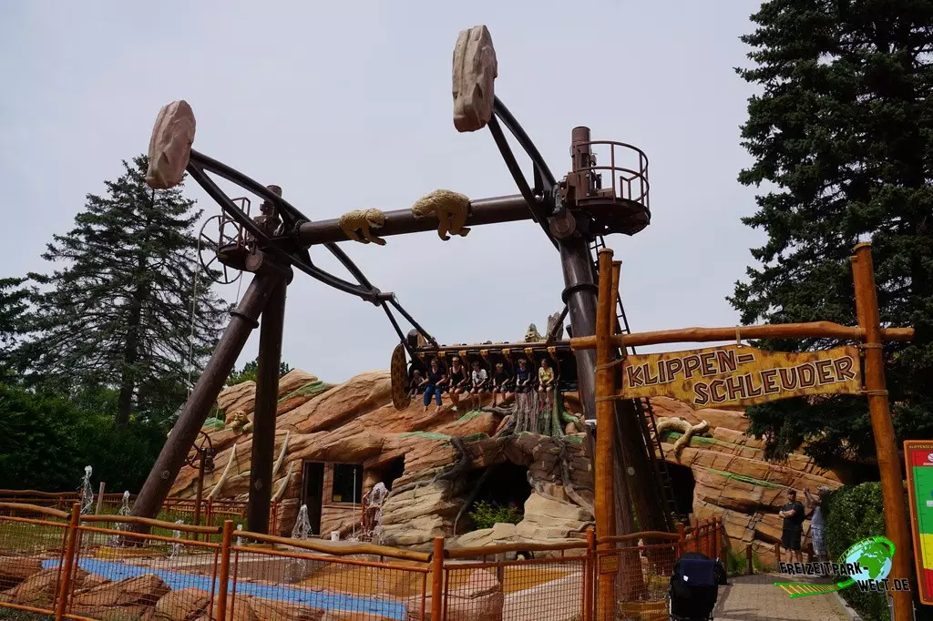 Klippenschleuder im potts park - 2023