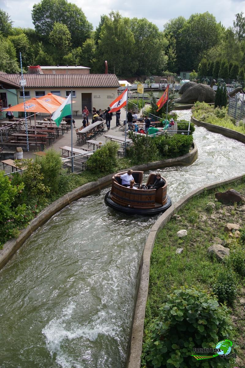 Rafting im Reich des T-Rex im Rasti-Land - 2014: Das Rafting im Reich des T-Rex ist die Hauptattraktion im Rasti-Land