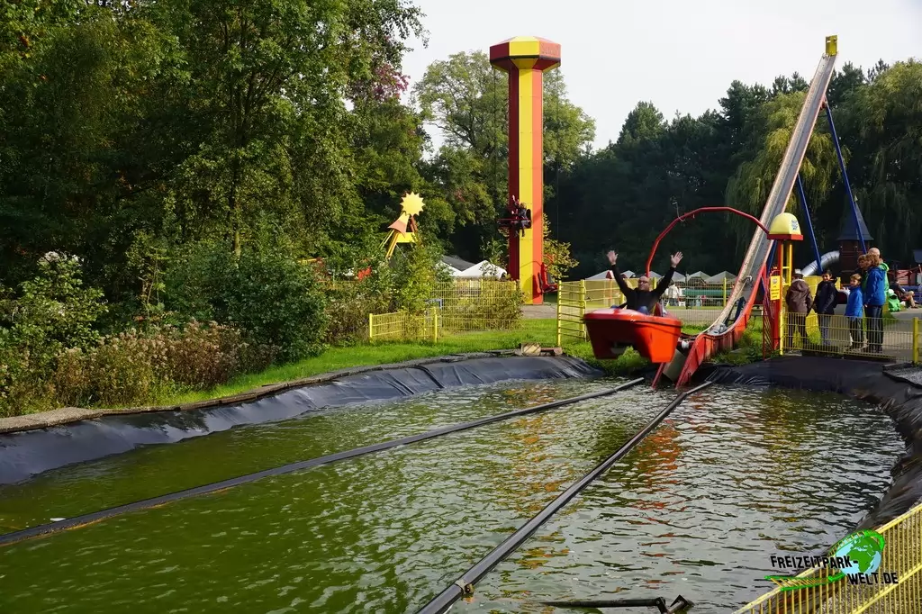 Wasserbob im Freizeitpark Schloß Beck - 2015