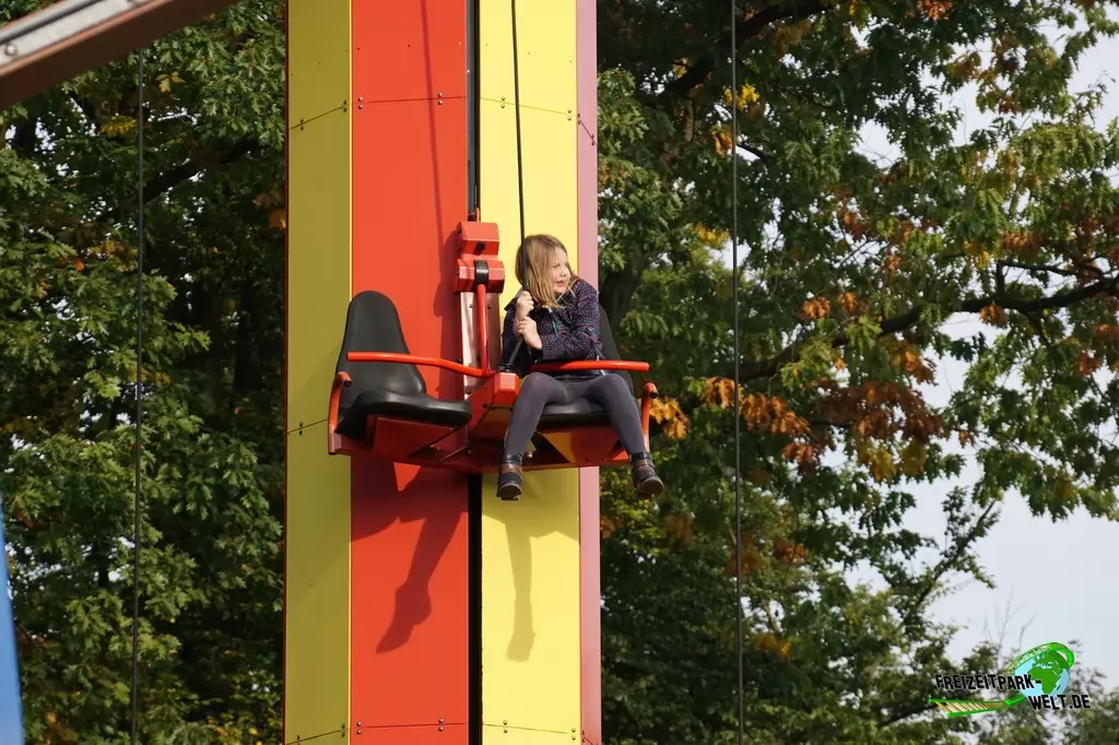 Schwebeturm im Freizeitpark Schloß Beck - 2015