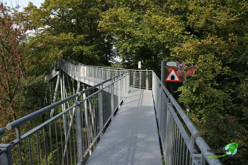 Baumkronenpfad im Freizeitpark Schloß Beck - 2015