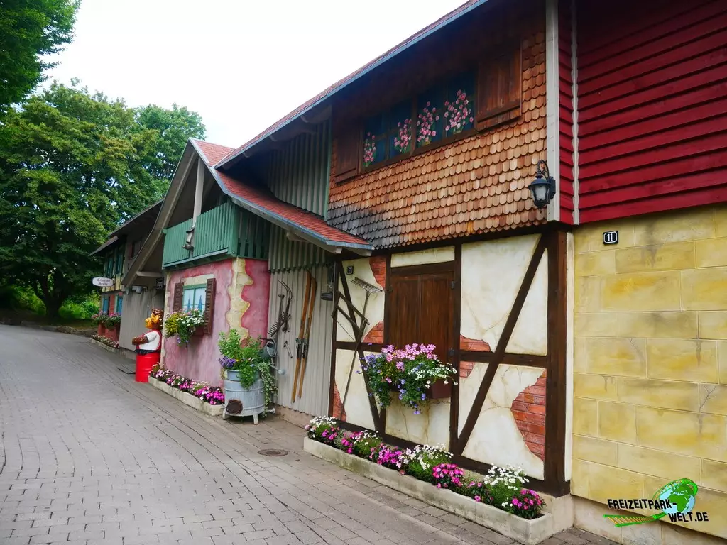 Azura - und das Geheimnis des schwarzen Mühlbachs im Schwaben Park - 2022