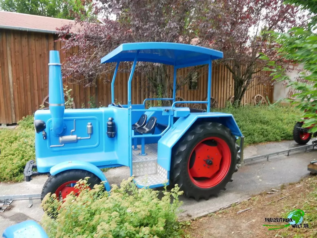 Traktorbahn im Schwaben Park - 2022