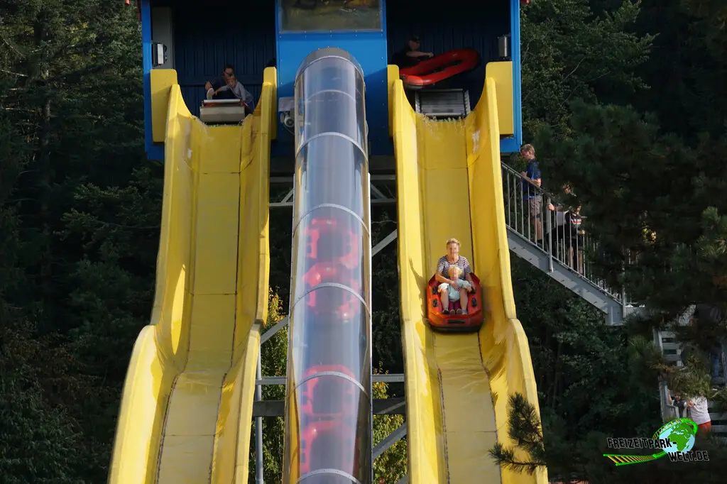 Wellenreiter im Schwaben Park - 2023