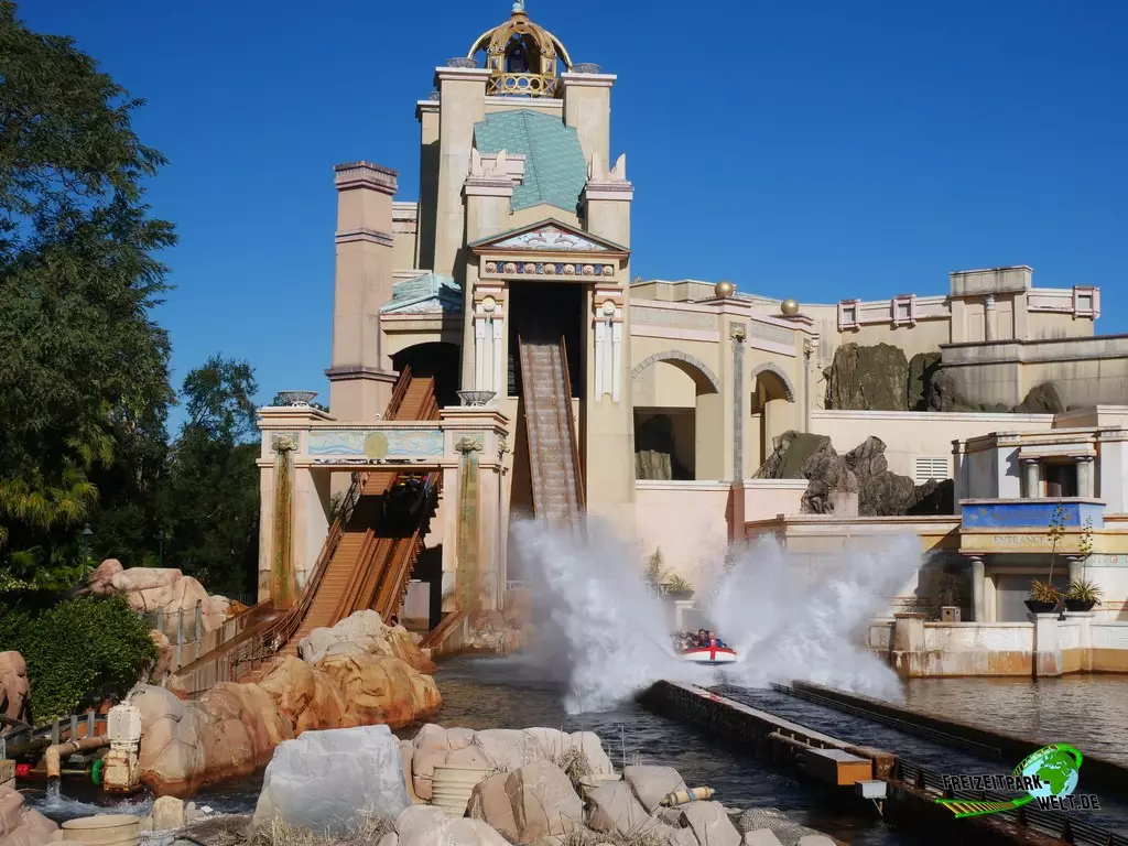 Journey to Atlantis in Seaworld Orlando - 2023