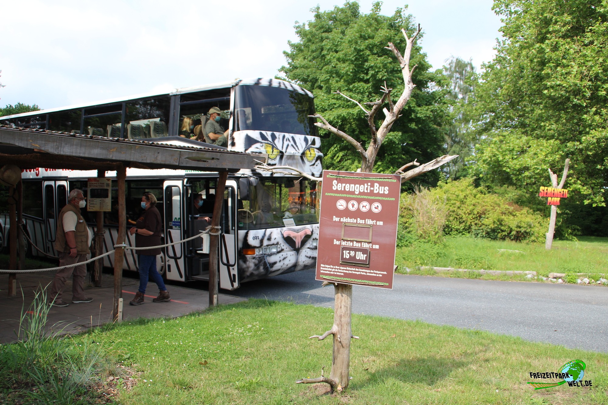 Was Kostet Bus Tour Serengeti Park www.freizeitpark-welt.de