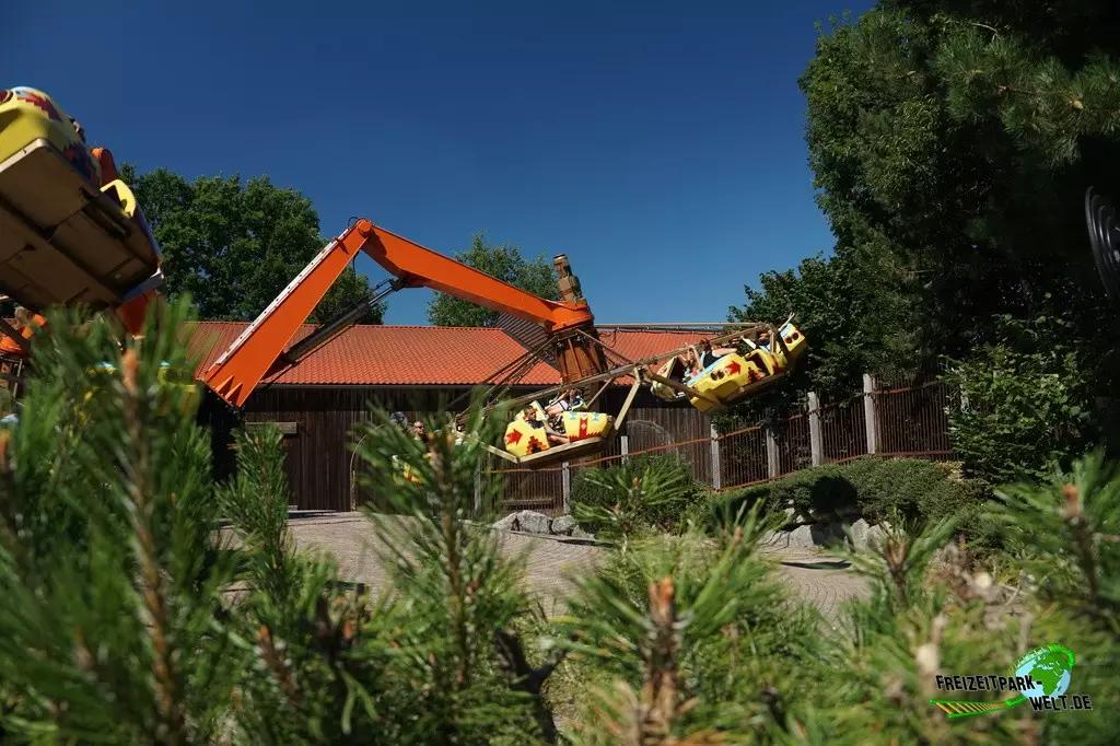 Tomahawk im Attractiepark Slagharen - 2022