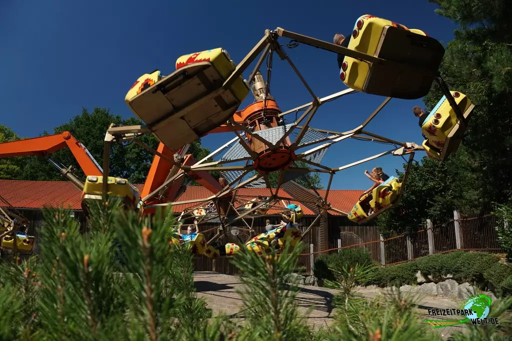 Tomahawk im Attractiepark Slagharen - 2022