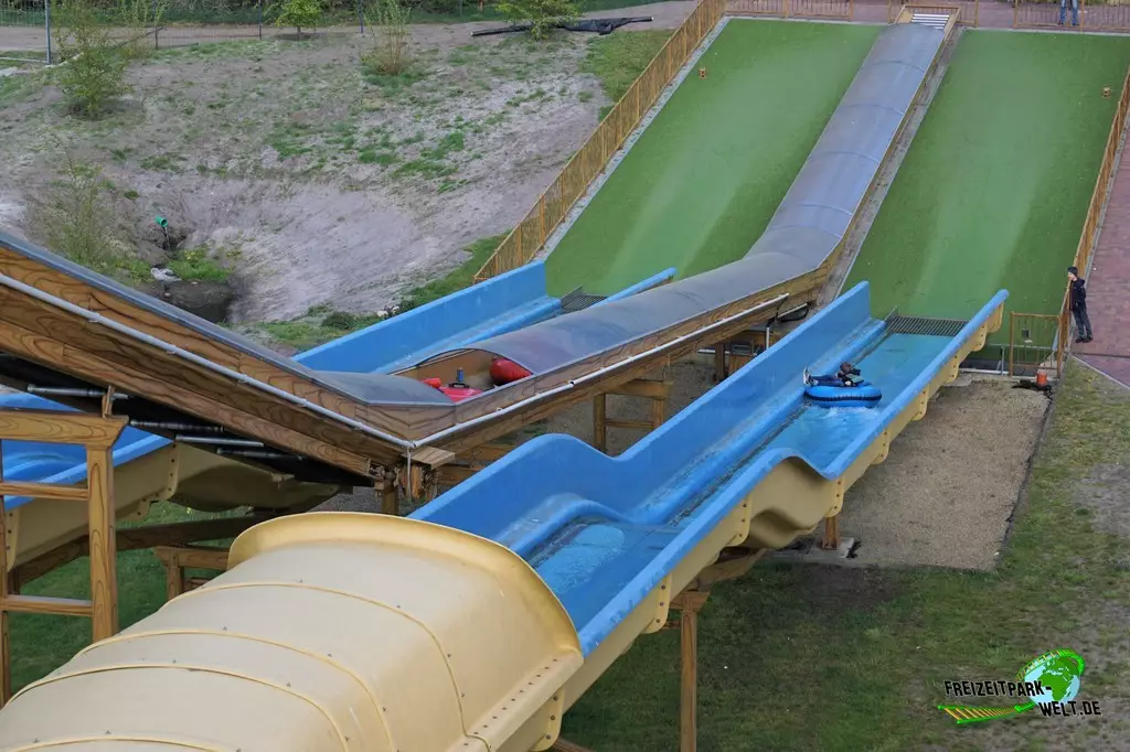 Wasserrutsche im Tier- und Freizeitpark Thüle - 2022