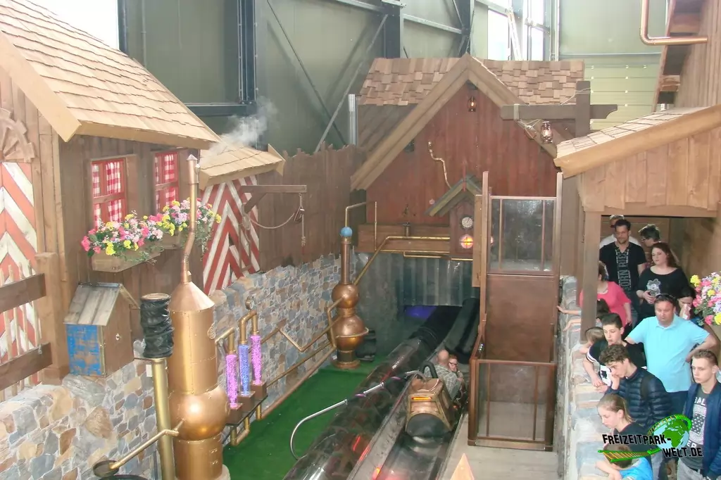 Maximus' Blitz Bahn im Toverland - 2015