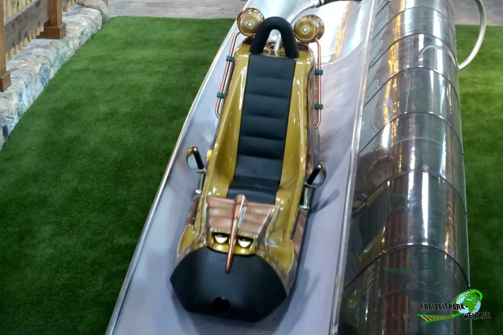 Maximus' Blitz Bahn im Toverland - 2015
