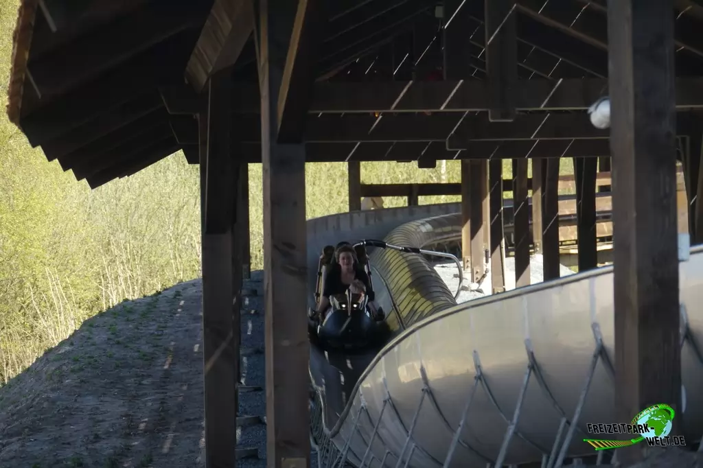 Maximus' Blitz Bahn im Toverland - 2015