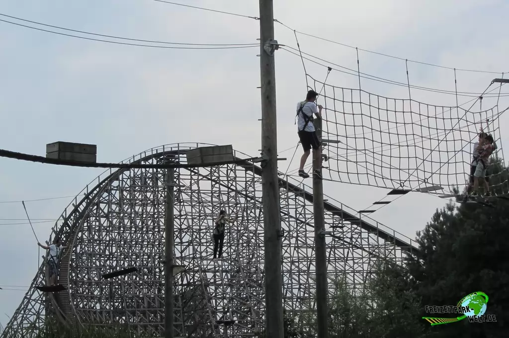 Survival-Parcours im Toverland - 2015