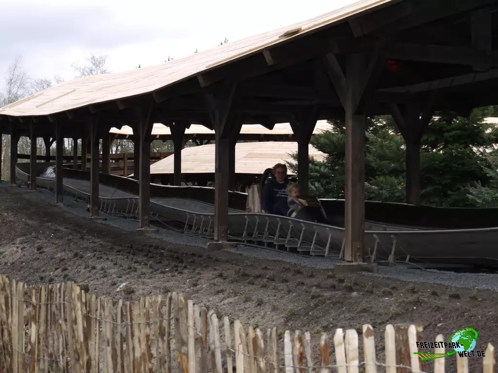 Maximus' Blitz Bahn im Toverland - 2015