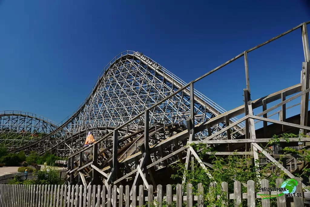 Mammut im Erlebnispark Tripsdrill - 2020