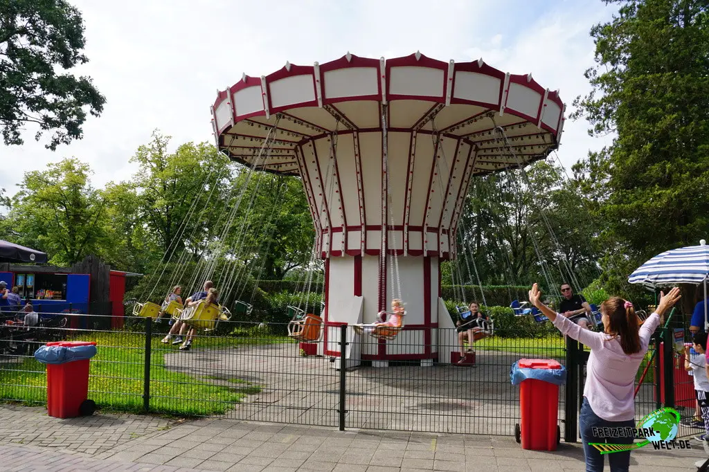 Kettenkarussel im De Waarbeek - 2023