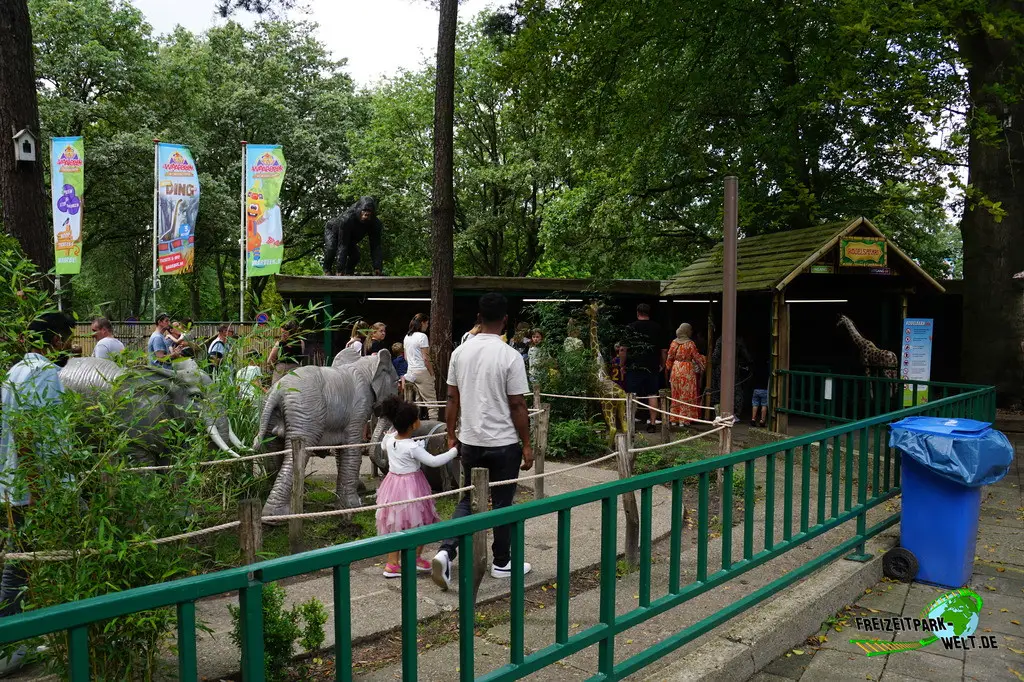 Rodelbaan im De Waarbeek - 2023: Queue der Rodelbaan