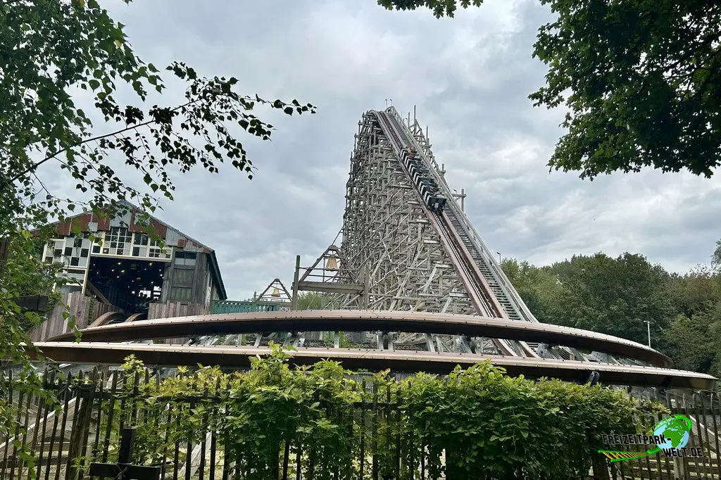 Untamed im Walibi Holland - 2024