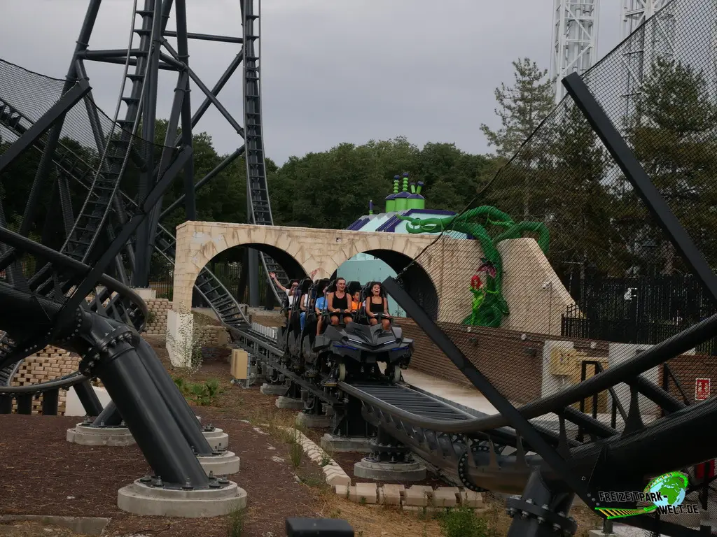 Gotham City Escape im Parque Warner Madrid - 2024