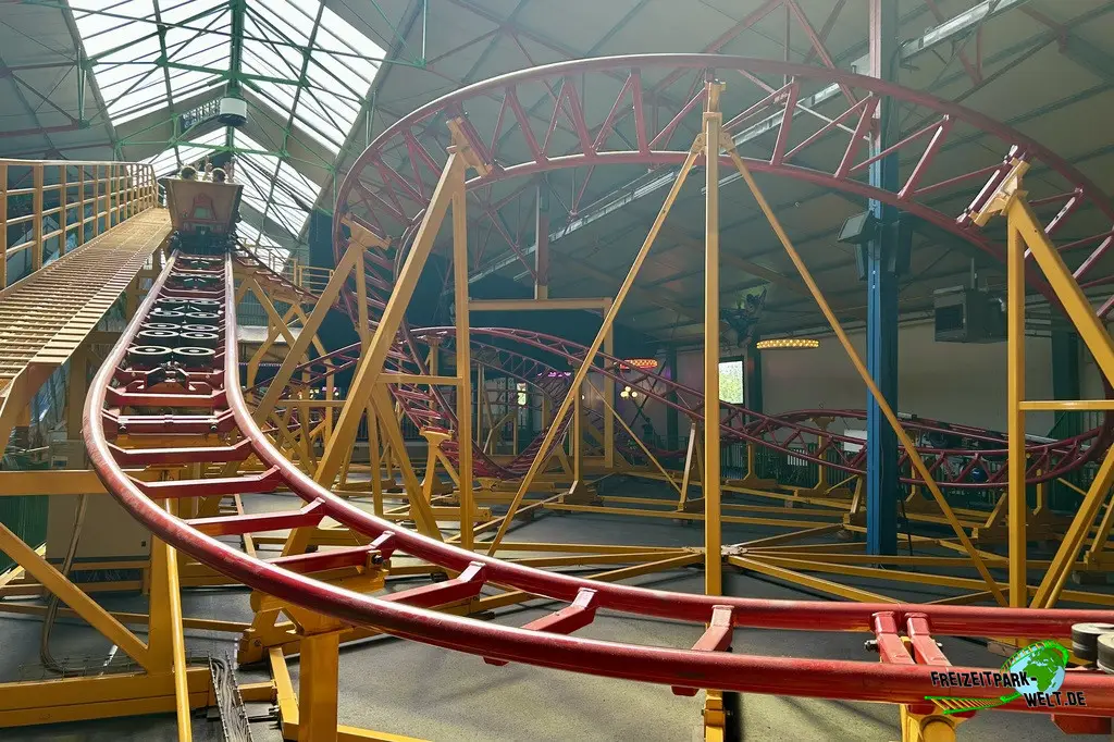 Achtbaan in Kinderstad Heerlen - 2026