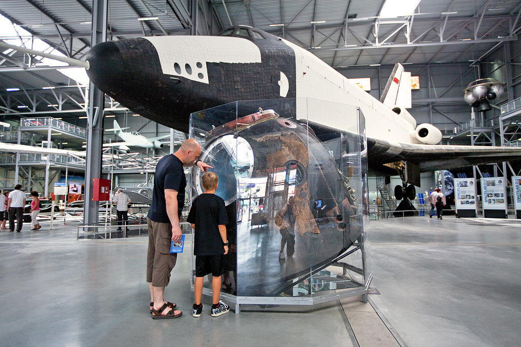 technik-museum-speyer_soyuz-kapsel-spacehuttle-buran.JPG