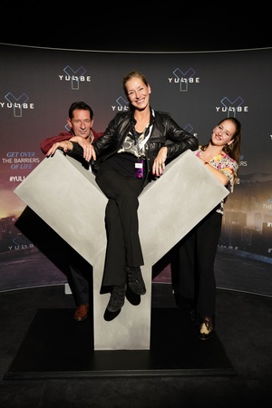 Max Tidof mit Ehefrau Lisa Seitz und Tochter Luzie  - Foto 4
