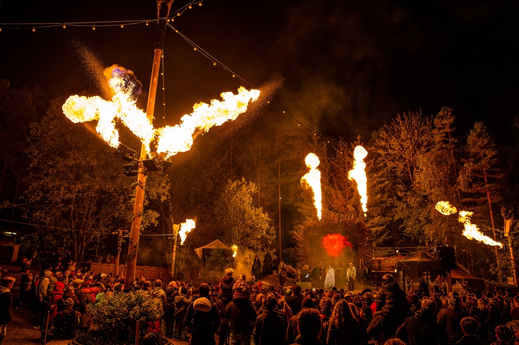 Dyreparken Skumle dager VMF Avslutningsshow Pyro TF DSC09882 11102026.jpg
