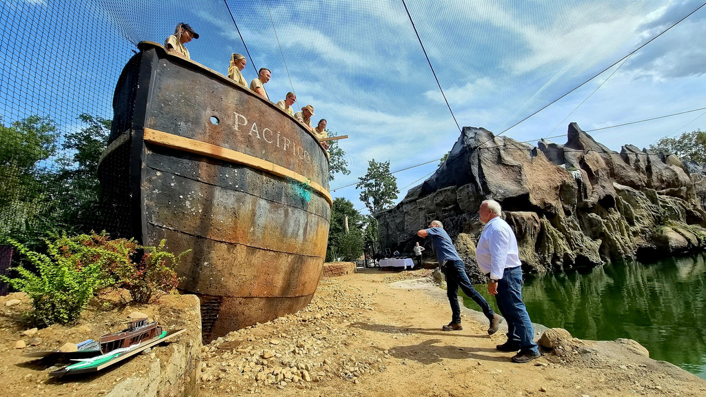34 Schiffstaufe in Feuerland - Pacifico @ Zoo Leipzig.jpg